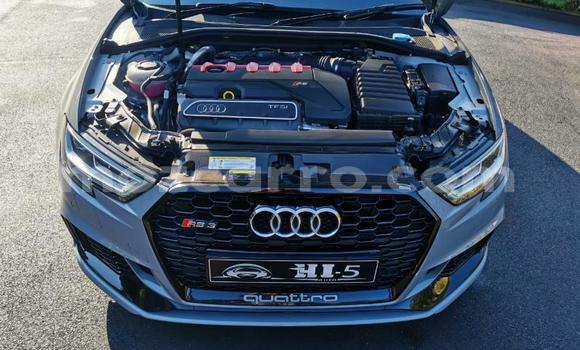 Comprar Usado Audi RS3 Azul Carro em Maputo em Maputo Comprar Usado Audi RS3 Azul Carro em Maputo em Maputo