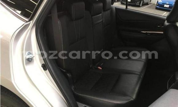 Nunua Ilio tumika Toyota Harrier Fedha Gari ndani ya Maputo nchini Maputo Nunua Ilio tumika Toyota Harrier Fedha Gari ndani ya Maputo nchini Maputo