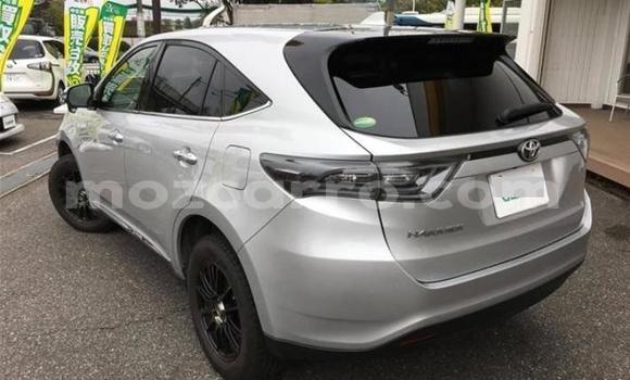 Nunua Ilio tumika Toyota Harrier Fedha Gari ndani ya Maputo nchini Maputo Nunua Ilio tumika Toyota Harrier Fedha Gari ndani ya Maputo nchini Maputo