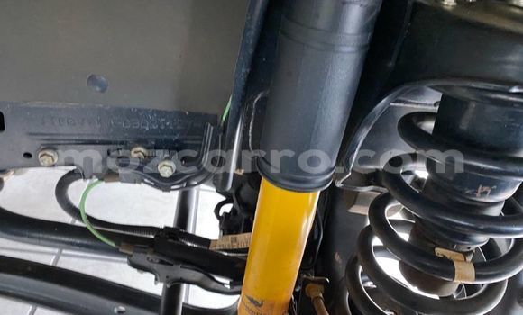 Buy Used Toyota Land Cruiser White Car in Maputo in Maputo Buy Used Toyota Land Cruiser White Car in Maputo in Maputo