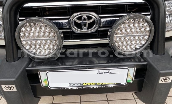 Buy Used Toyota Land Cruiser White Car in Maputo in Maputo Buy Used Toyota Land Cruiser White Car in Maputo in Maputo
