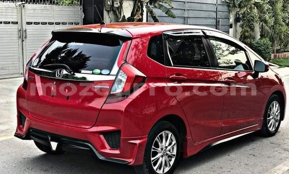 Comprar Usado Honda Fit Vermelho Carro em Maputo em Maputo Comprar Usado Honda Fit Vermelho Carro em Maputo em Maputo