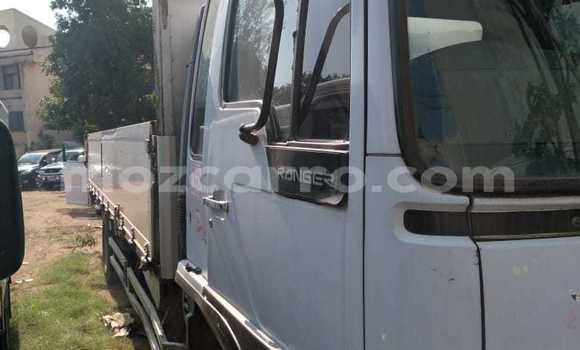 Nunua Ilio tumika Toyota DA Nyingine Lori ndani ya Maputo nchini Maputo Nunua Ilio tumika Toyota DA Nyingine Lori ndani ya Maputo nchini Maputo