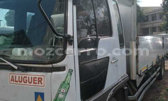 Nunua Ilio tumika Toyota DA Nyingine Lori ndani ya Maputo nchini Maputo Nunua Ilio tumika Toyota DA Nyingine Lori ndani ya Maputo nchini Maputo