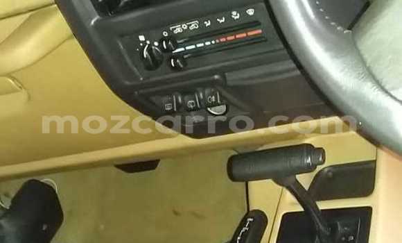 Comprar Usado Jeep Wrangler Preto Carro em Maputo em Maputo Comprar Usado Jeep Wrangler Preto Carro em Maputo em Maputo
