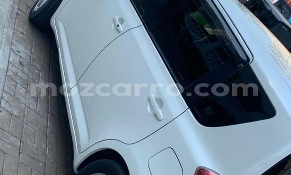 Buy Used Toyota Ractis White Car in Maputo in Maputo Buy Used Toyota Ractis White Car in Maputo in Maputo