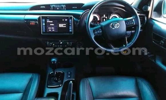Comprar Usado Toyota Hilux Branco Carro em Maputo em Maputo Comprar Usado Toyota Hilux Branco Carro em Maputo em Maputo