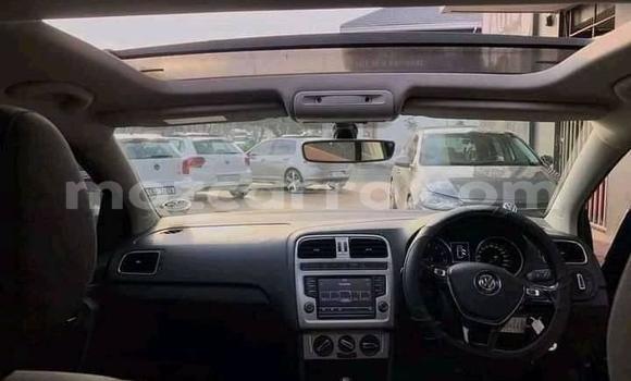 Comprar Usado Volkswagen Polo Azul Carro em Maputo em Maputo Comprar Usado Volkswagen Polo Azul Carro em Maputo em Maputo