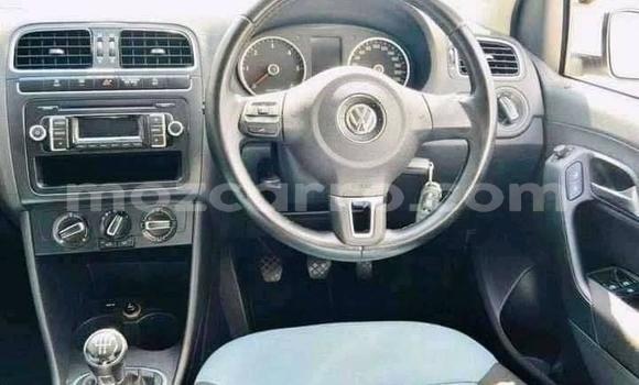 Comprar Usado Volkswagen Polo Branco Carro em Maputo em Maputo Comprar Usado Volkswagen Polo Branco Carro em Maputo em Maputo