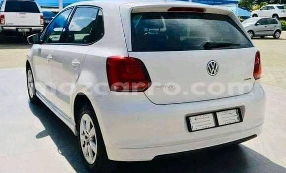 Comprar Usado Volkswagen Polo Branco Carro em Maputo em Maputo Comprar Usado Volkswagen Polo Branco Carro em Maputo em Maputo