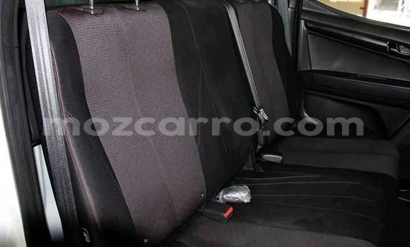 Comprar Usado Isuzu D-max Cab4 Branco Carro em Maputo em Maputo Comprar Usado Isuzu D-max Cab4 Branco Carro em Maputo em Maputo