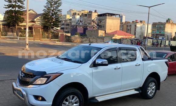 Buy Used Mazda BT-50 White Car in Maputo in Maputo Buy Used Mazda BT-50 White Car in Maputo in Maputo