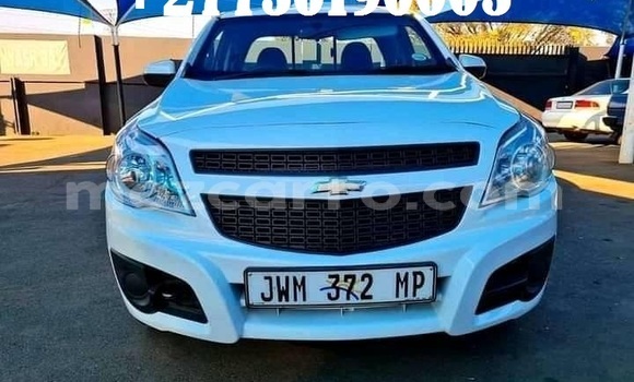 Buy Used Chevrolet Van White Car in Maputo in Maputo