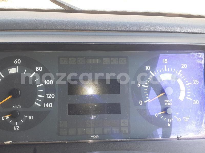 Big with watermark mercedes benz atego manica chimoio 11191
