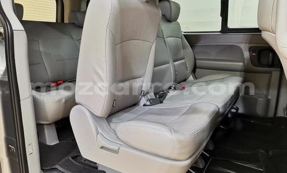 Comprar Usado Hyundai H1 Prata Carro em Maputo em Maputo Comprar Usado Hyundai H1 Prata Carro em Maputo em Maputo