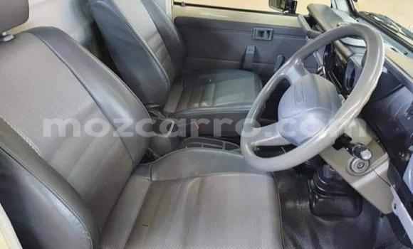 Comprar Usado Toyota Land Cruiser De outros Carro em Maputo em Maputo Comprar Usado Toyota Land Cruiser De outros Carro em Maputo em Maputo