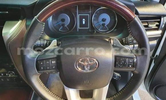 Comprar Usado Toyota Fortuner Branco Carro em Maputo em Maputo Comprar Usado Toyota Fortuner Branco Carro em Maputo em Maputo