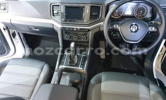 Comprar Usado Volkswagen Amarok Branco Carro em Maputo em Maputo Comprar Usado Volkswagen Amarok Branco Carro em Maputo em Maputo
