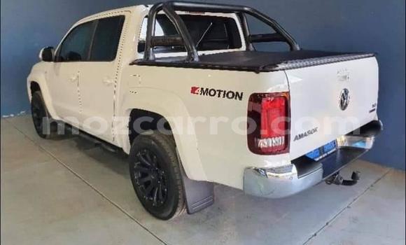 Comprar Usado Volkswagen Amarok Branco Carro em Maputo em Maputo Comprar Usado Volkswagen Amarok Branco Carro em Maputo em Maputo