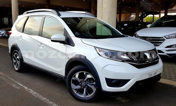 Comprar Usado Honda BR-V Branco Carro em Beira em Sofala Comprar Usado Honda BR-V Branco Carro em Beira em Sofala
