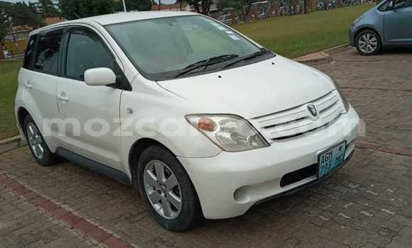 Nunua Ilio tumika Toyota IST Nyeupe Gari ndani ya Maputo nchini Maputo Nunua Ilio tumika Toyota IST Nyeupe Gari ndani ya Maputo nchini Maputo