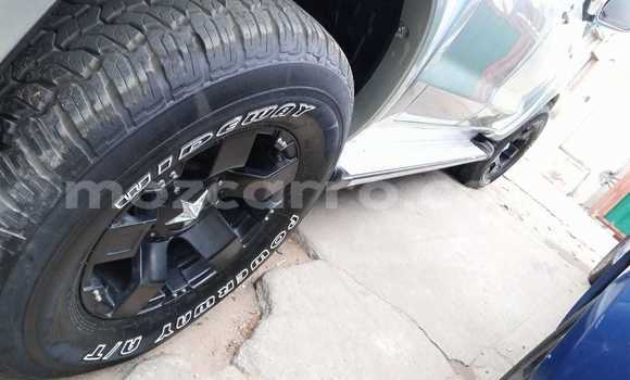 Nunua Ilio tumika Toyota Hilux Brown Gari ndani ya Maputo nchini Maputo Nunua Ilio tumika Toyota Hilux Brown Gari ndani ya Maputo nchini Maputo