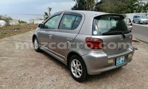 Nunua Ilio tumika Toyota Vitz Brown Gari ndani ya Maputo nchini Maputo Nunua Ilio tumika Toyota Vitz Brown Gari ndani ya Maputo nchini Maputo