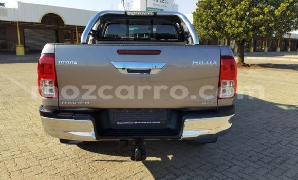 Comprar Usado Toyota Hilux De outros Carro em Maputo em Maputo Comprar Usado Toyota Hilux De outros Carro em Maputo em Maputo