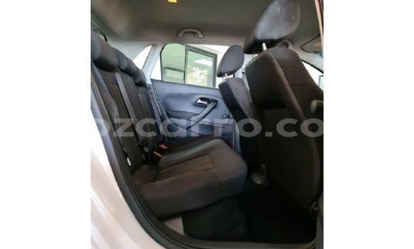 Comprar Usado Volkswagen Polo Branco Carro em Maputo em Maputo Comprar Usado Volkswagen Polo Branco Carro em Maputo em Maputo