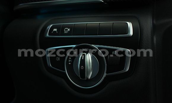 Nunua Ilio tumika Mercedes‒Benz V-klasse Nyingine Gari ndani ya Maputo nchini Maputo Nunua Ilio tumika Mercedes‒Benz V-klasse Nyingine Gari ndani ya Maputo nchini Maputo