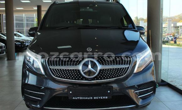 Nunua Ilio tumika Mercedes‒Benz V-klasse Nyingine Gari ndani ya Maputo nchini Maputo Nunua Ilio tumika Mercedes‒Benz V-klasse Nyingine Gari ndani ya Maputo nchini Maputo