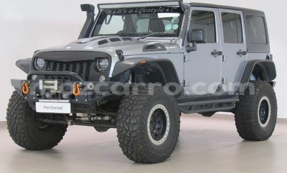 Tenga Tsaru Jeep Wrangler Zvimwe Mota in Maputo in Maputo