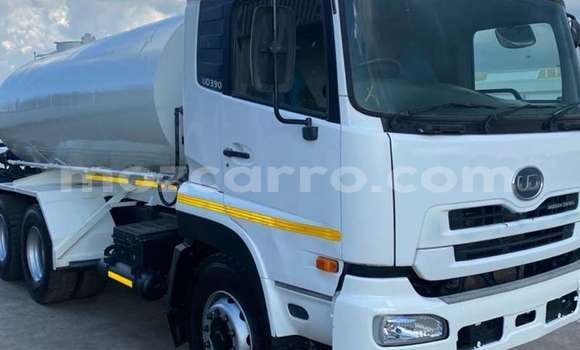Comprar Usado Nissan UD Branco Caminhão em Maputo em Maputo Comprar Usado Nissan UD Branco Caminhão em Maputo em Maputo