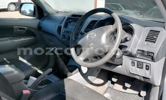 Comprar Usado Toyota Hilux Branco Carro em Maputo em Maputo Comprar Usado Toyota Hilux Branco Carro em Maputo em Maputo