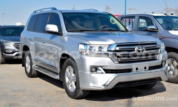Comprar Importar Toyota Land Cruiser De outros Carro em Import - Dubai em Cabo Delgado Comprar Importar Toyota Land Cruiser De outros Carro em Import - Dubai em Cabo Delgado