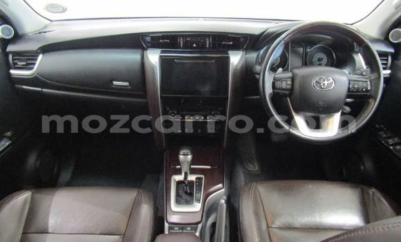 Tenga Tsaru Toyota Fortuner Bhurawuni Mota in Maputo in Maputo Tenga Tsaru Toyota Fortuner Bhurawuni Mota in Maputo in Maputo