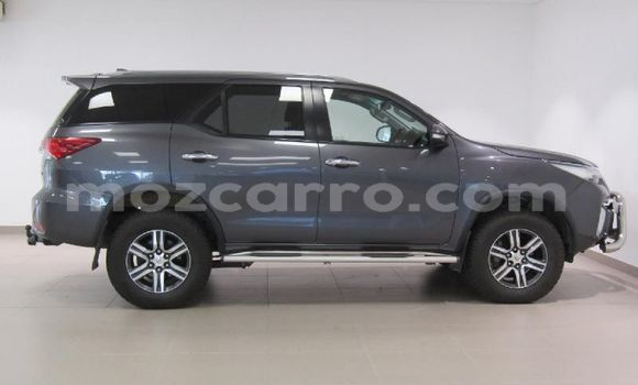 Tenga Tsaru Toyota Fortuner Bhurawuni Mota in Maputo in Maputo Tenga Tsaru Toyota Fortuner Bhurawuni Mota in Maputo in Maputo