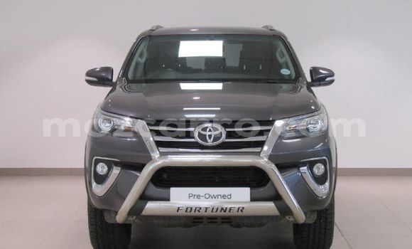 Tenga Tsaru Toyota Fortuner Bhurawuni Mota in Maputo in Maputo Tenga Tsaru Toyota Fortuner Bhurawuni Mota in Maputo in Maputo