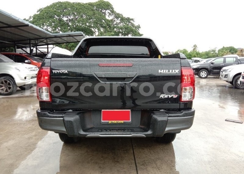 Big with watermark toyota hiluxe revo maputo maputo 11252