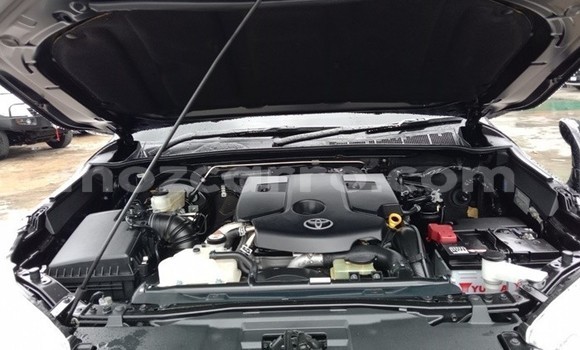 Comprar Usado Toyota Hiluxe Revo Preto Carro em Maputo em Maputo Comprar Usado Toyota Hiluxe Revo Preto Carro em Maputo em Maputo