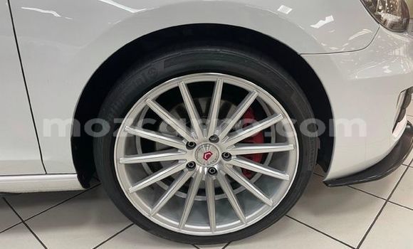 Comprar Usado Volkswagen Golf Branco Carro em Maputo em Maputo Comprar Usado Volkswagen Golf Branco Carro em Maputo em Maputo