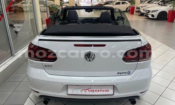 Comprar Usado Volkswagen Golf Branco Carro em Maputo em Maputo Comprar Usado Volkswagen Golf Branco Carro em Maputo em Maputo
