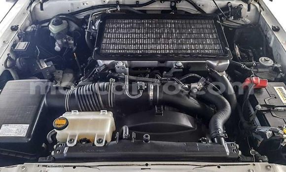 Comprar Usado Toyota Land Cruiser Castanho Carro em Maputo em Maputo Comprar Usado Toyota Land Cruiser Castanho Carro em Maputo em Maputo