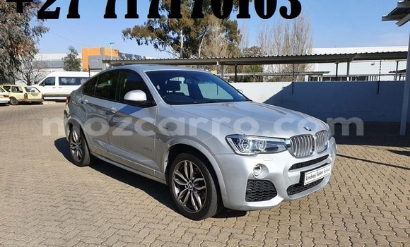 Comprar Usado BMW X4 Prata Carro em Maputo em Maputo Comprar Usado BMW X4 Prata Carro em Maputo em Maputo
