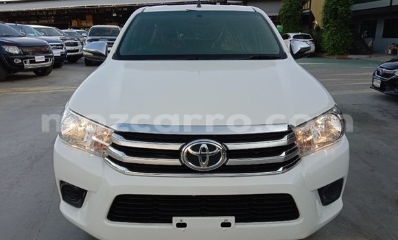 Comprar Usado Toyota Hilux Branco Carro em Maputo em Maputo Comprar Usado Toyota Hilux Branco Carro em Maputo em Maputo