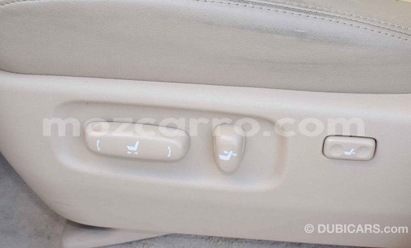 Tenga Imported Toyota Land Cruiser Nhema Mota in Import - Dubai in Cabo Delgado Tenga Imported Toyota Land Cruiser Nhema Mota in Import - Dubai in Cabo Delgado