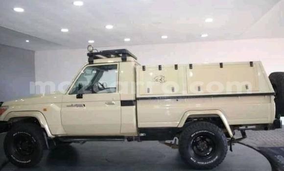Comprar Usado Toyota Land Cruiser De outros Carro em Maputo em Maputo Comprar Usado Toyota Land Cruiser De outros Carro em Maputo em Maputo