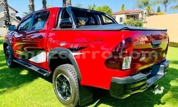 Comprar Usado Toyota Hilux Vermelho Carro em Maputo em Maputo Comprar Usado Toyota Hilux Vermelho Carro em Maputo em Maputo