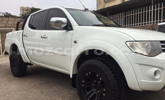 Nunua Ilio tumika Mitsubishi Triton Nyeupe Gari ndani ya Maputo nchini Maputo Nunua Ilio tumika Mitsubishi Triton Nyeupe Gari ndani ya Maputo nchini Maputo