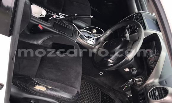 Nunua Ilio tumika Toyota Altezza Nyeupe Gari ndani ya Maputo nchini Maputo Nunua Ilio tumika Toyota Altezza Nyeupe Gari ndani ya Maputo nchini Maputo